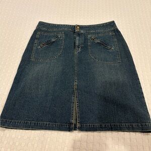 Women's Dark Blue Denim A-Line Skirt with Front Pocket Details